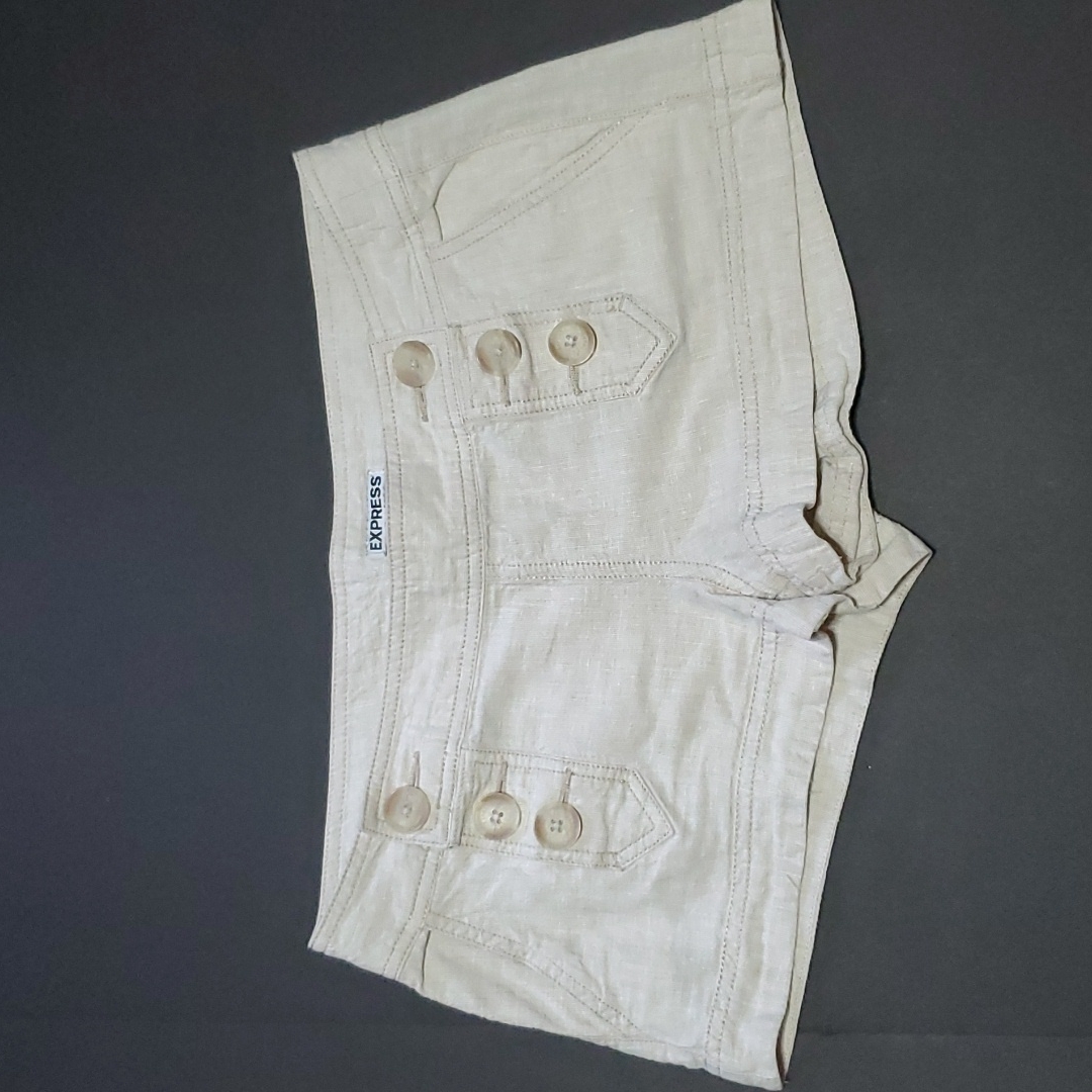 Express Linen/Cotton Blend Low-Rise Light Khaki Shorts - Size 6
